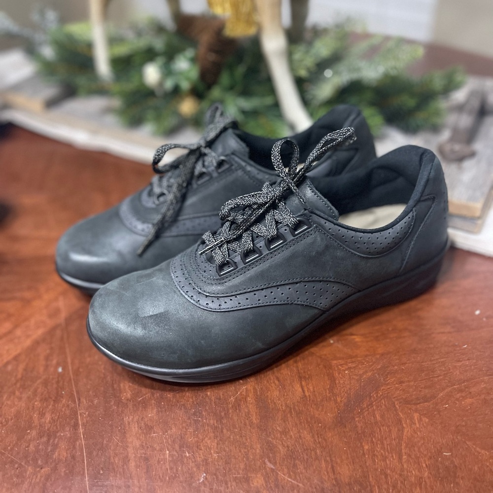 Sas Walk Easy Black Walking Shoes